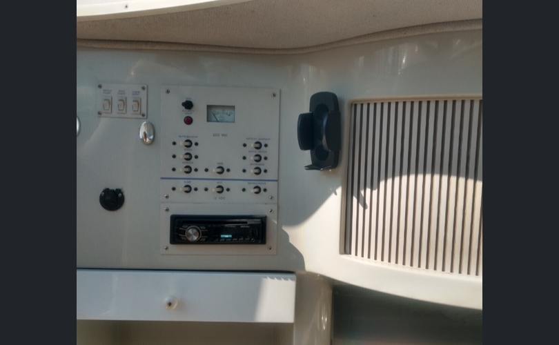 Chris Craft 252 Crowe-kuva-4